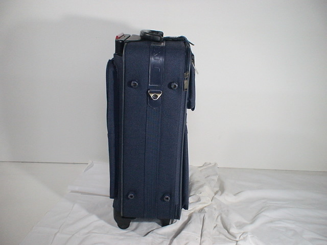 2107　NXT CARRYON 紺色　スーツケース　キャリケース　旅行用　ビジネストラベルバック_画像4