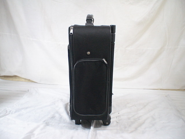 2351　HM 黒　スーツケース　キャリケース　旅行用　ビジネストラベルバック_画像2