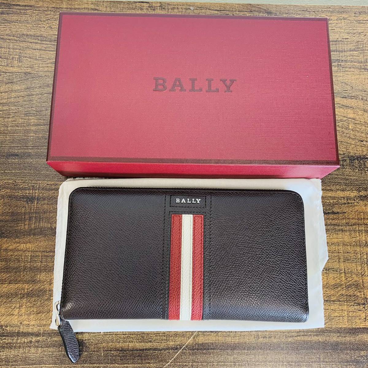 1円～ 美品BALLY バリー長財布ラウンドファスナーカード