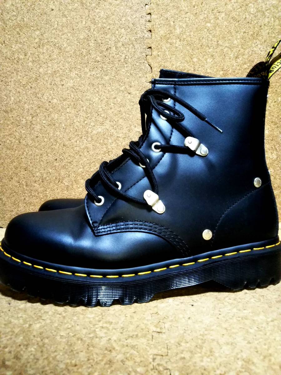 【Dr.MARTENS】ドクターマーチン 1460 BEX STUD 8ホールブーツ UK9 (28cm ) ベックス スタッド ブラック 厚底 国内正規品【箱付き極美品】_画像3