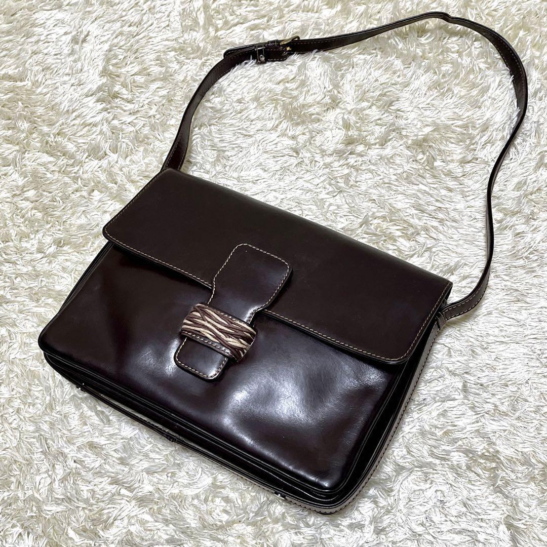 えない 【美品】ロエベ 2way ショルダー クラッチ アナグラム レザー