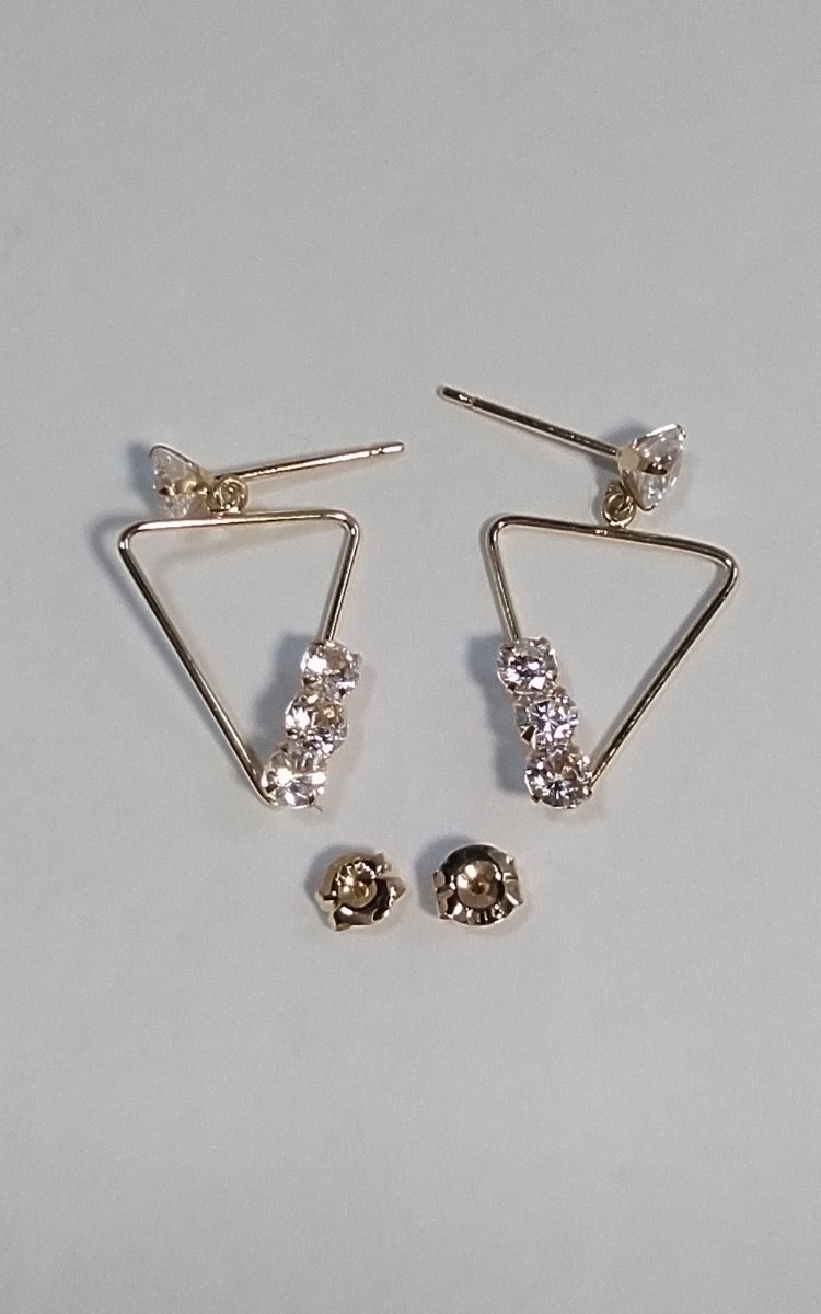 K18YG zircon earrings!