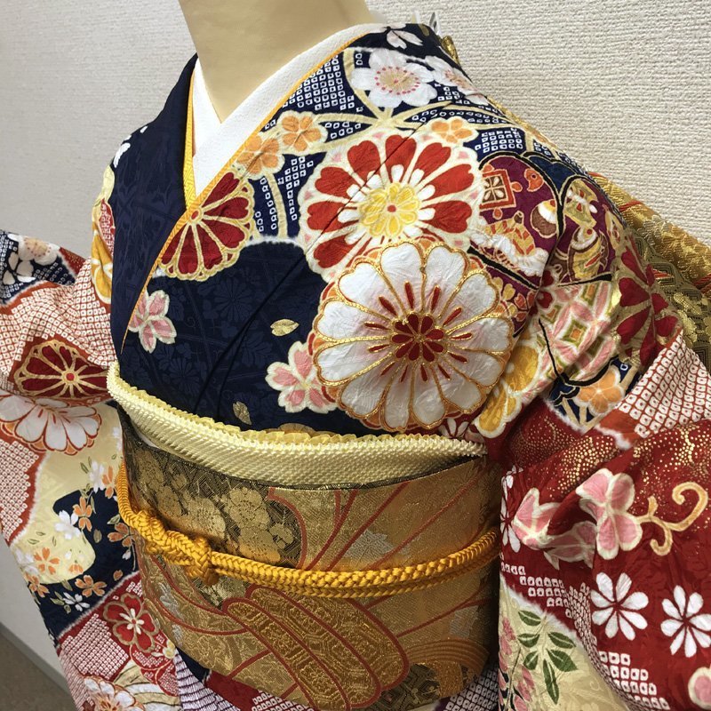◎絞り染め風 古典柄中振袖 金彩 相良刺繍 成人式結婚式◎美品 303z27