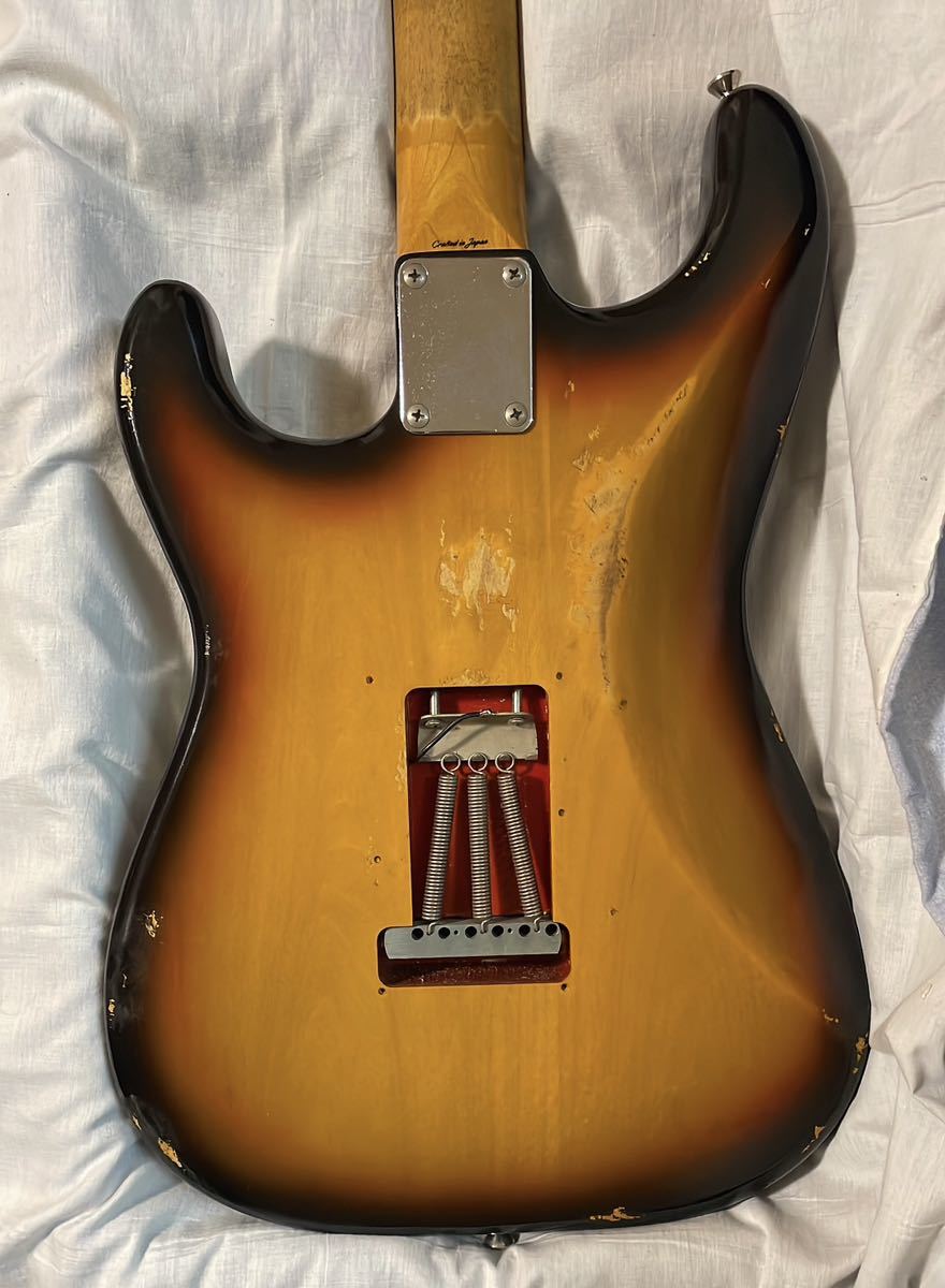Fender Japan Stratocaster ST62 サンバースト ボディオールラッカー レリック ストラトキャスターの画像5