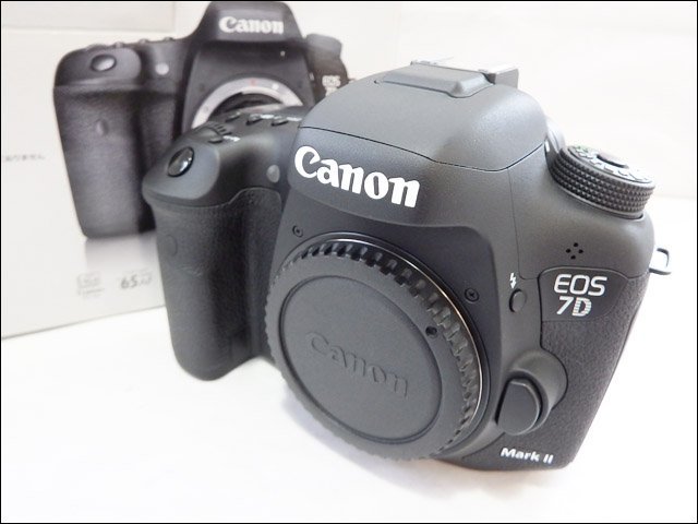 美品 Canon/キャノン◇EOS 7D Mark II/デジタル一眼レフカメラ◇ボディ
