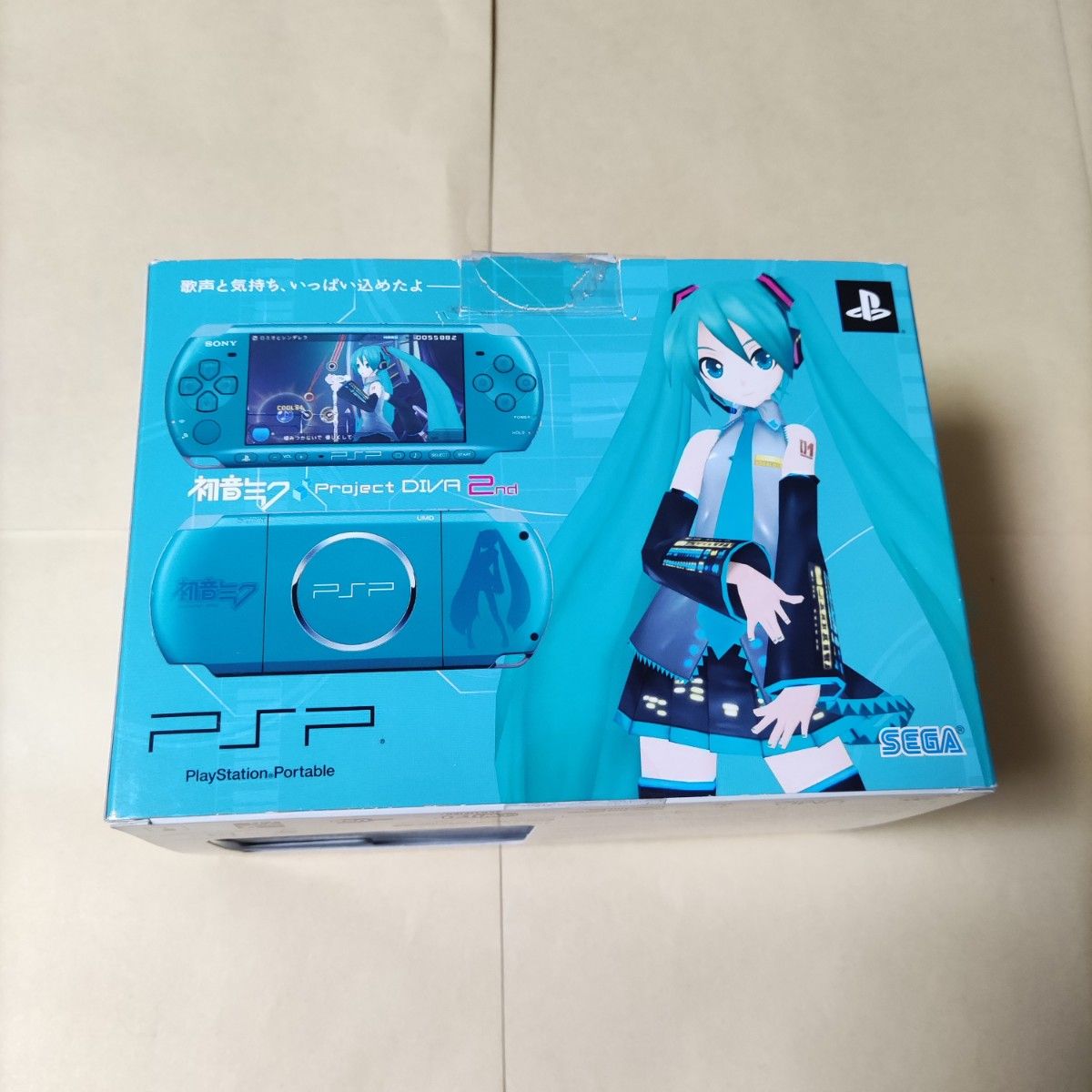 PSP 本体 初音ミク Project DIVA 2nd オリジナルモデル PSP 本体 初音ミク Project DIVA 2nd オリジナルモデル
