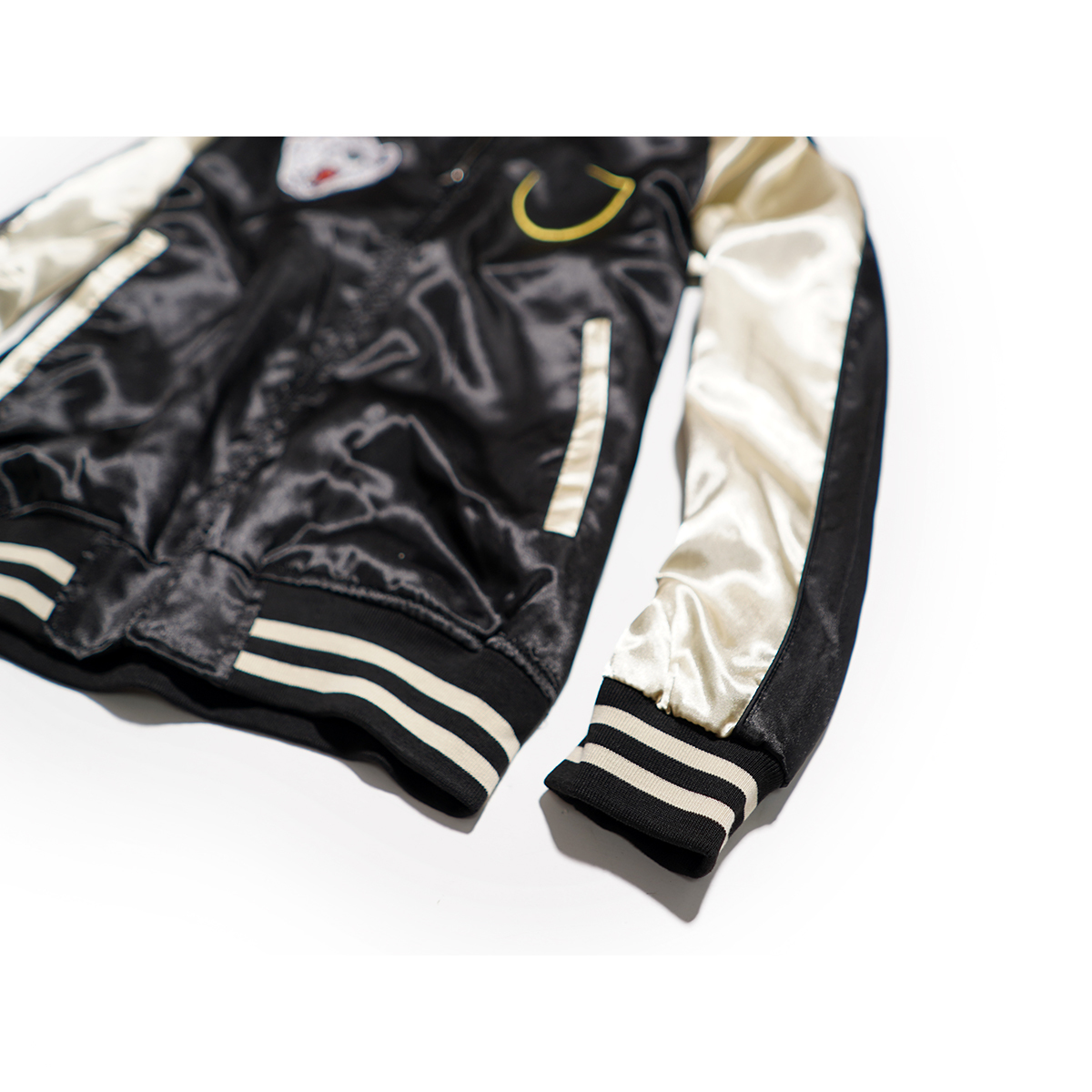 【新品】スカジャン スーベニアジャケット ■ 5Lサイズ / ブラック黒 熊 ■ 和柄 刺繍 サテン SKAb960kの画像4