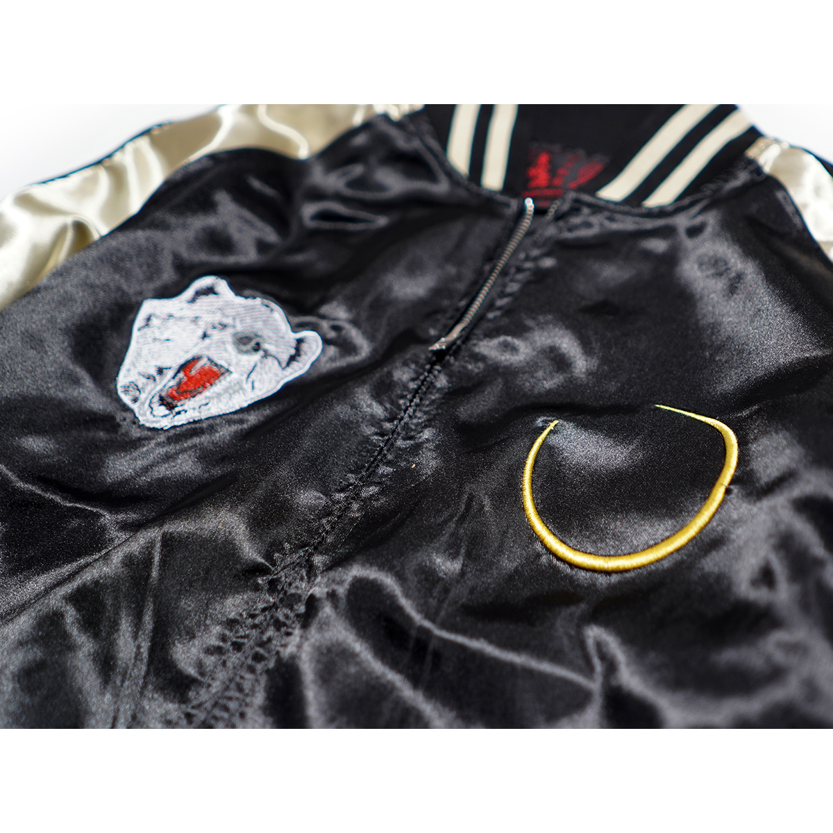 【新品】スカジャン スーベニアジャケット ■ 5Lサイズ / ブラック黒 熊 ■ 和柄 刺繍 サテン SKAb960kの画像3