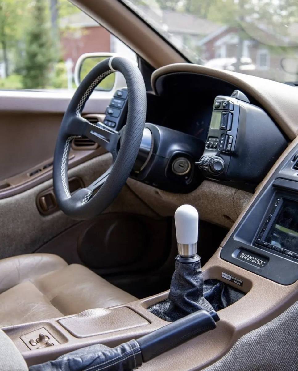 Newホーンボタン】 DND Performance Interior Race パンチングレザー