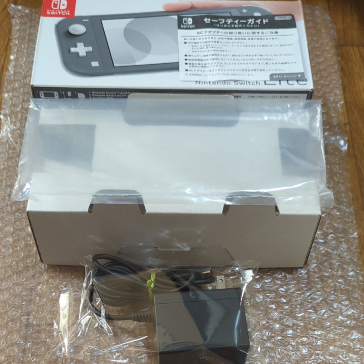 21年製完品】ニンテンドースイッチライト Nintendo Switch Lite 21年製完品】ニンテンドースイッチライト Nintendo Switch Lite