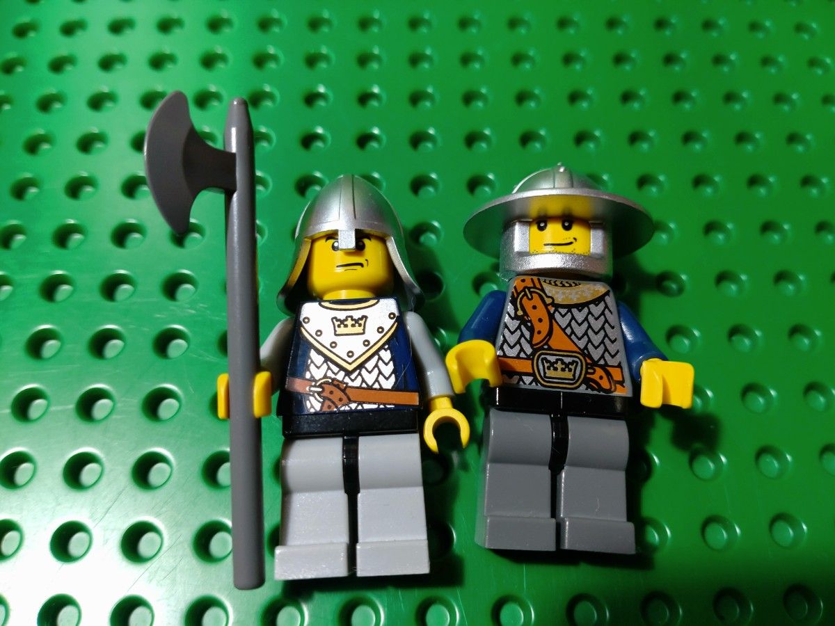 レゴ LEGO キャッスル 7090 クロスボウアタック ジャンク キャッスルシリーズ 小物 兜 ヘッド バケツ 骸骨騎士 盾