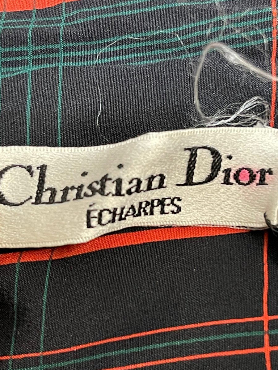 【中古美品】 Christian Dior ディオール スカーフ シルク 縦80cm×横76cm V34661_画像3