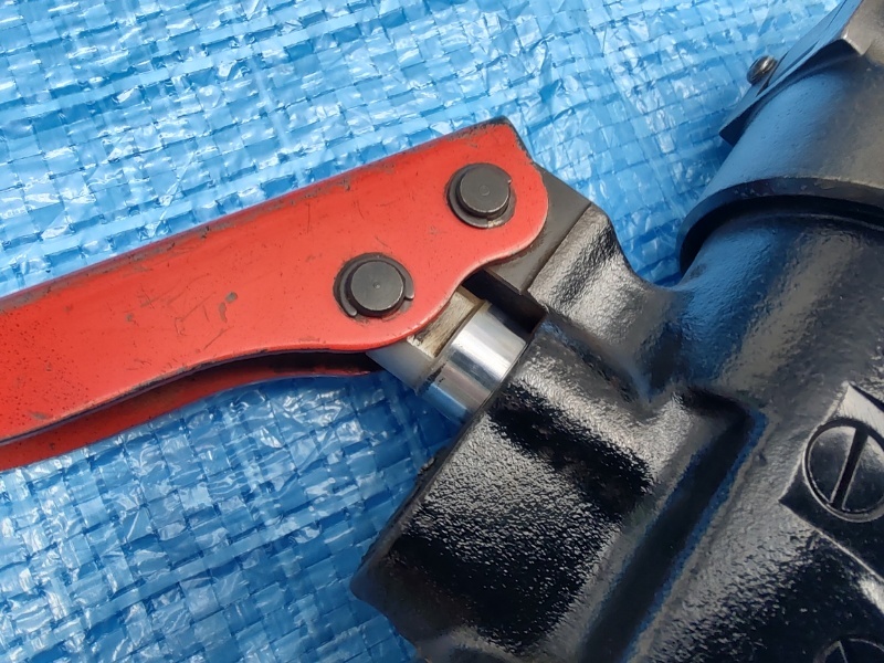 美品 泉精器 IZUMI 手動油圧式圧着工具 9H-60 イズミ