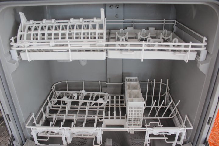 ○○パナソニック 食器洗い乾燥機 NP-TA4 2022年製 【動作保証出品