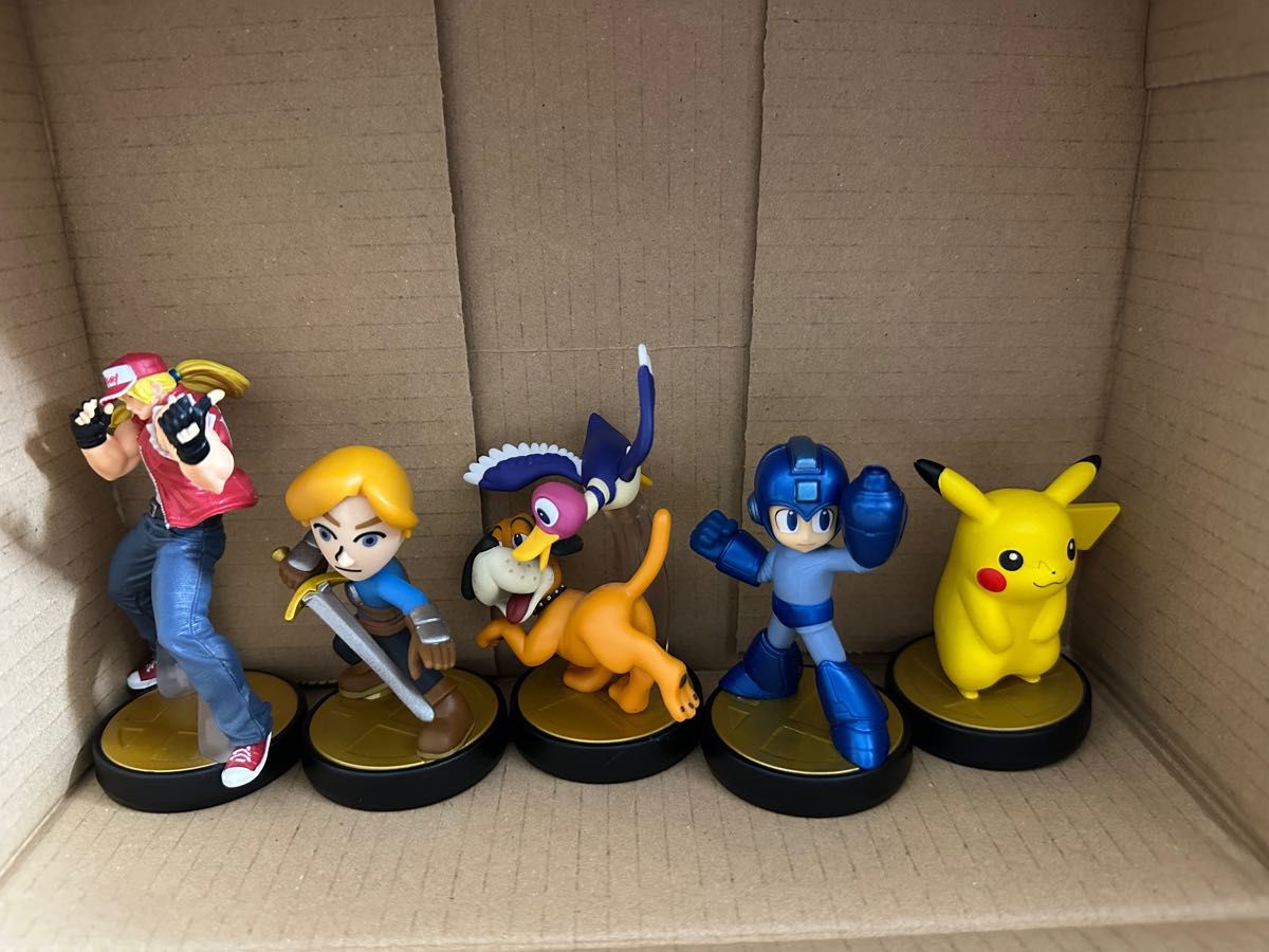 amiibo アミーボ ポケモン ロックマン ダックハント Mii セット