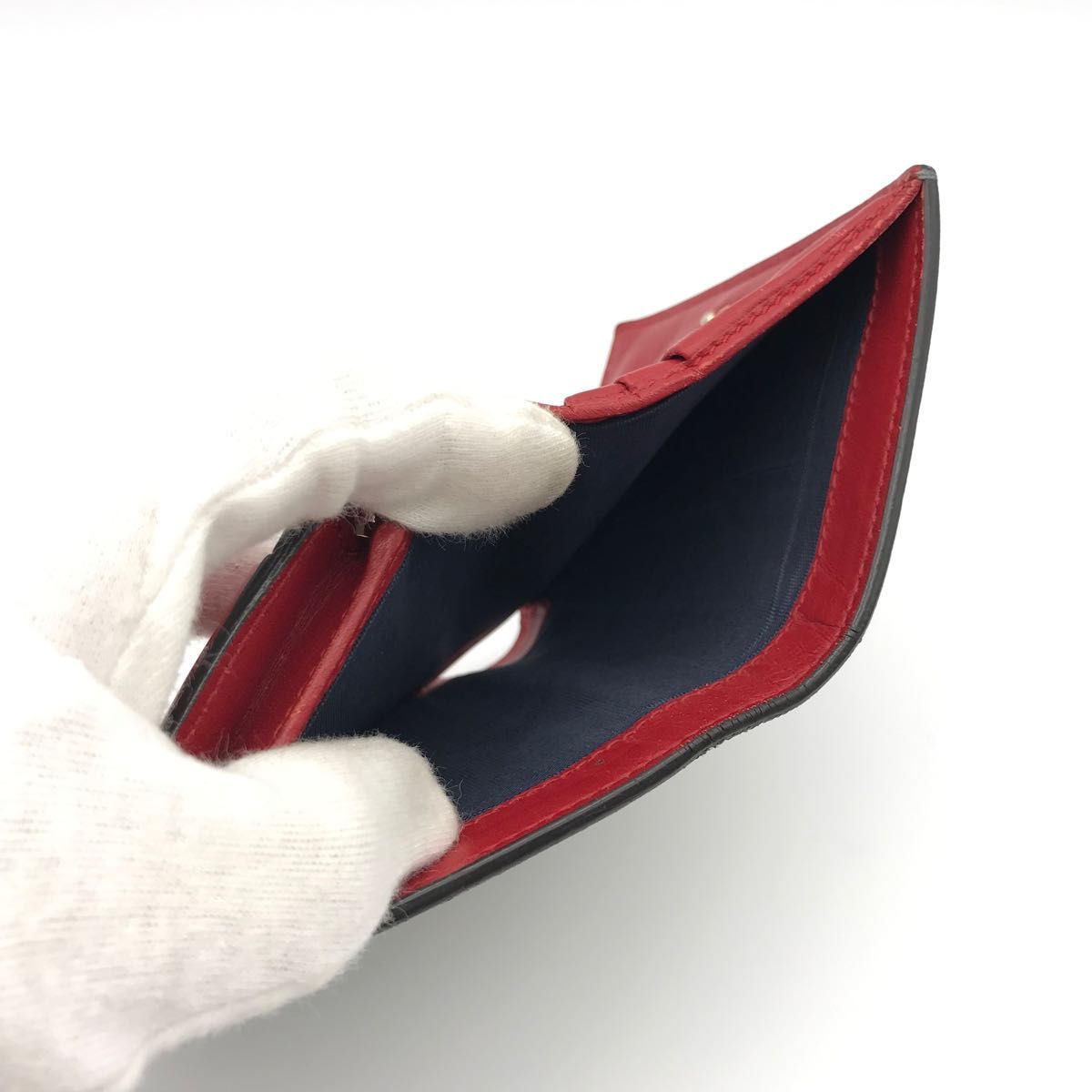 正規品 美品 グッチ財布 グッチ折り財布 グッチブルームス 正規品 美品 グッチ財布 グッチ折り財布 グッチブルームス