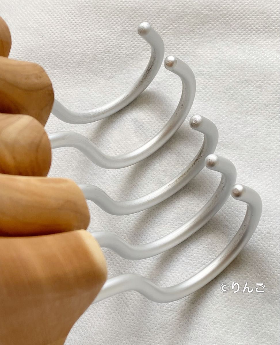 完売廃番【極美品】無印良品 MUJI レッドシダーハンガー 薄型 5 完売廃番【極美品】無印良品 MUJI レッドシダーハンガー 薄型 5