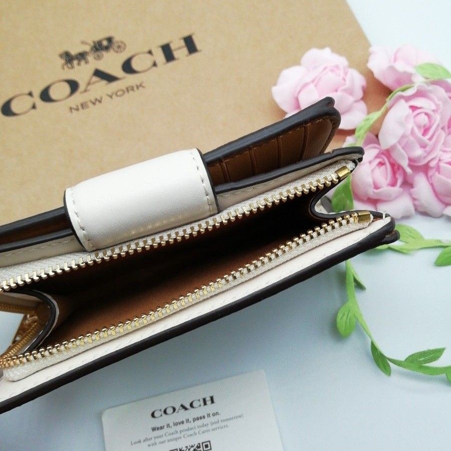 新商品 COACH コーチ 折り財布 正規品｜PayPayフリマ