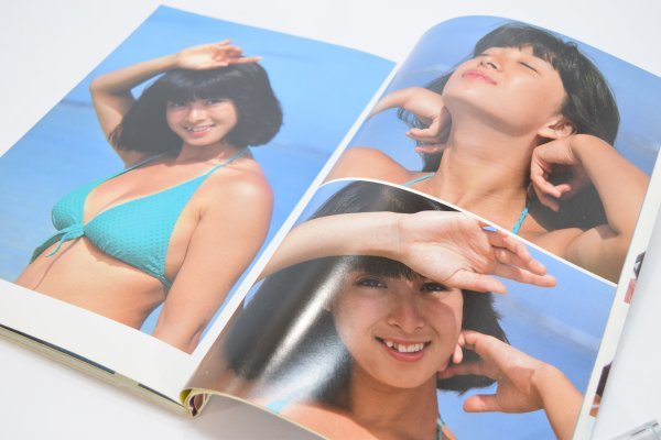 Yahoo!オークション - 初版 河合奈保子 写真集 さまーひろいん Yahoo!オークション - 初版 河合奈保子 写真集 さまーひろいん