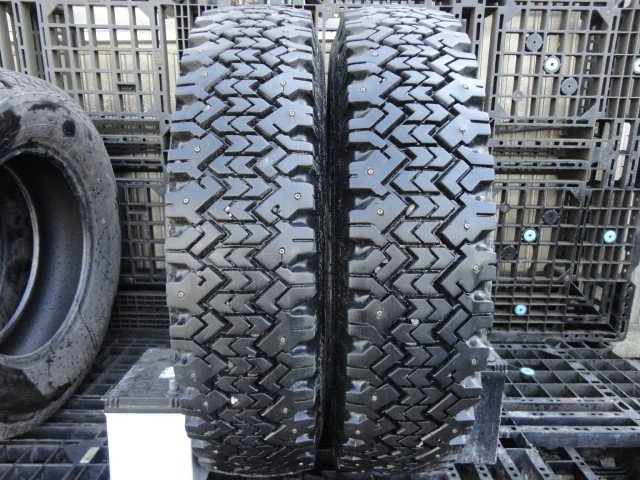 ●4201 冬 ピン付き 深溝8分山 ブリヂストン V-STEEL SNOW 225/80R17.5 123/122L 2本 2020年製