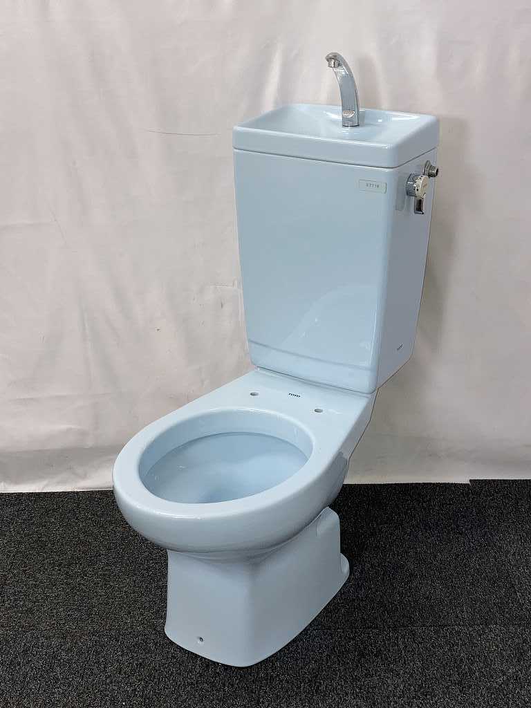 美品】☆オマケ付き☆TOTO トイレ 洋式便器 (壁排水) 「C770P」 タンク