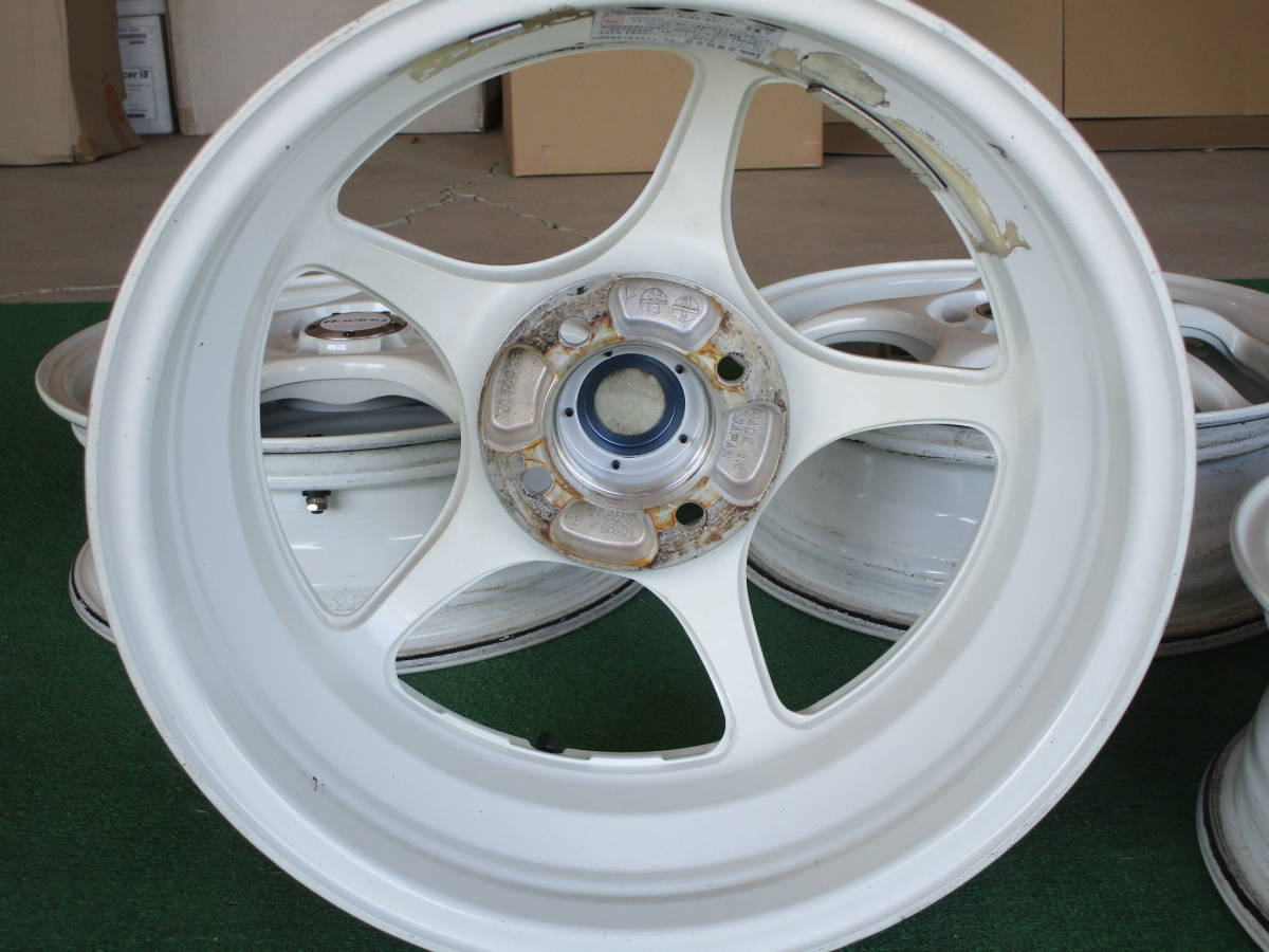 希少美品 エンケイ ENKEI Racing RP02 白4本 15×5J+45 pcd100 ワゴンR アルトワークス ムーヴ ラパン N-ONE N-WGN N-BOX 軽自動車_画像9