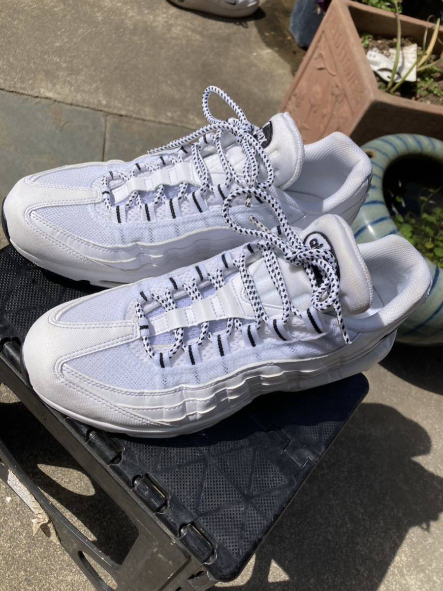 美品 エアマックス95 airmax95 オレオ WHITE 海外限定 609048 109