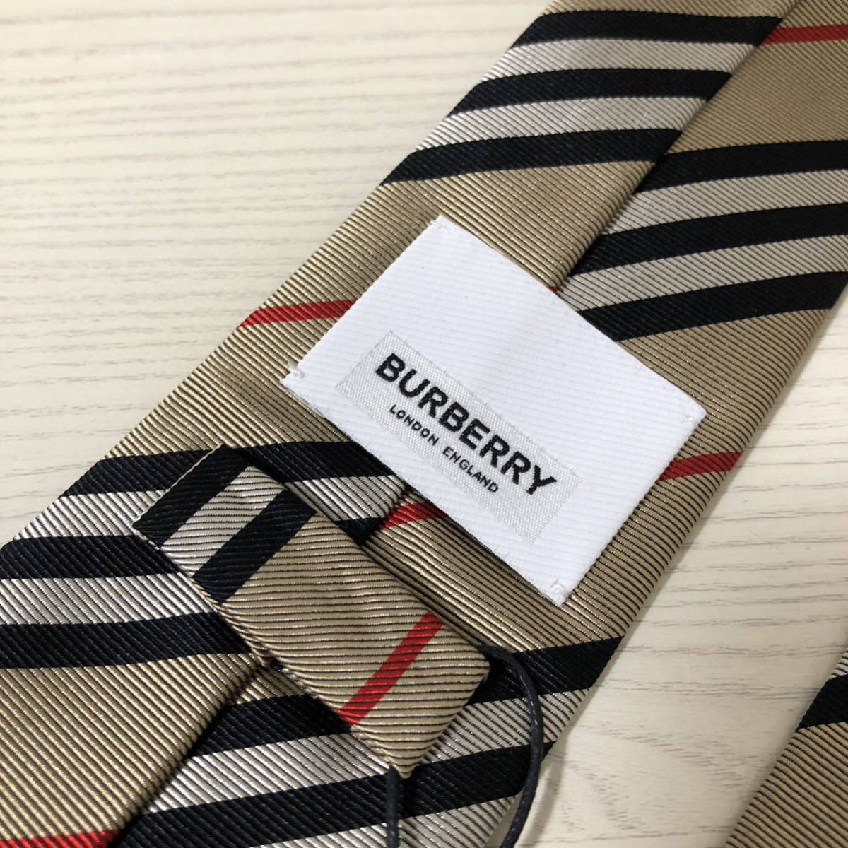 定番のお歳暮 【大幅値下げ】【新品タグ付き】BURBERRY バーバリー