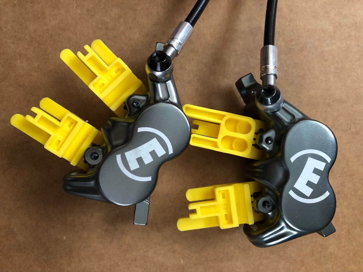 MAGURA マグラ MT7 HC3レバー 前後 ディスクブレーキセット MAGURA マグラ MT7 HC3レバー 前後 ディスクブレーキセット