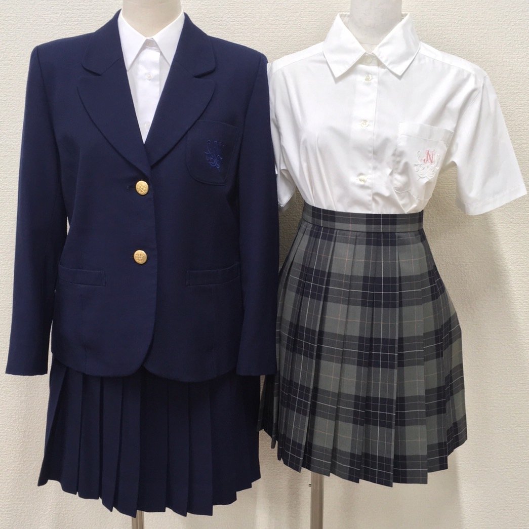 人気沸騰ブラドン 私立高校 制服 本物(6月末までの出品です