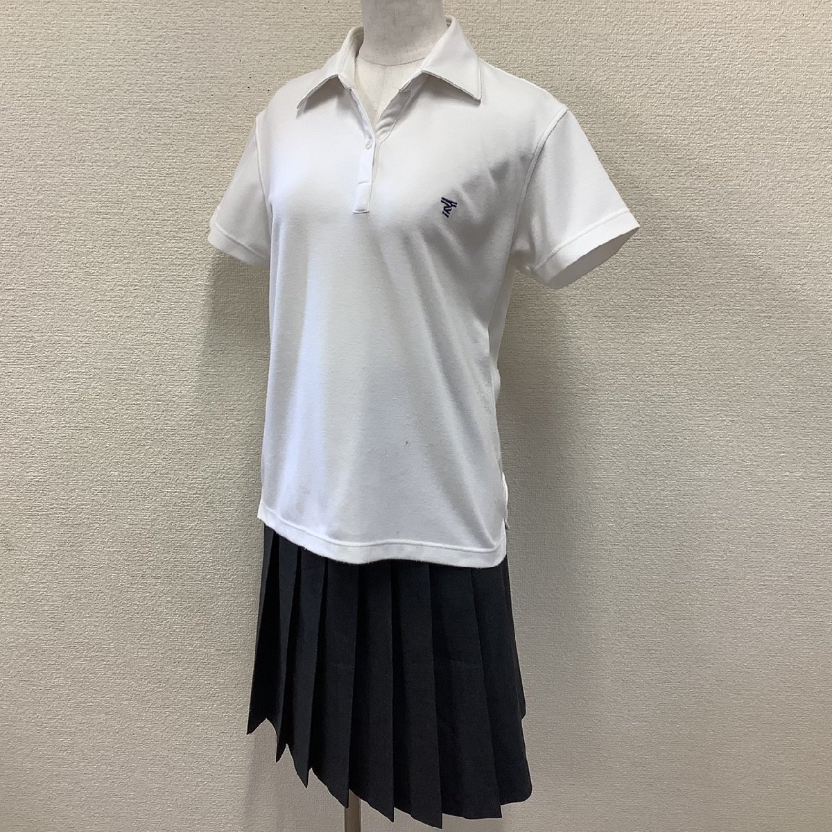 (Y)I236(中古) 山形県 私立 東海大学山形高校 (旧制服) ポロシャツ スカート 2点セット /指定品/L/W65/TOMBOW/夏服/中学/制服/学生服_画像1