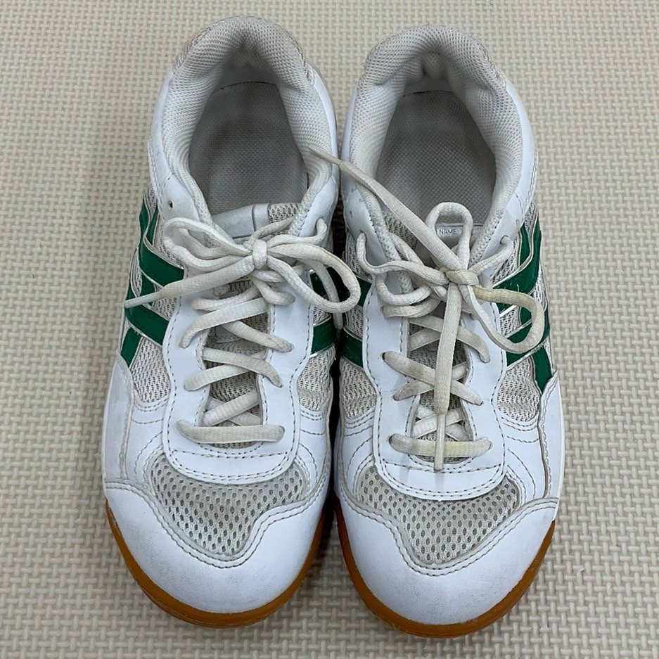 UTJ244-1 (中古) 栃木県 鹿沼市立 粟野中学校 体育館シューズ 2 UTJ244-1 (中古) 栃木県 鹿沼市立 粟野中学校 体育館シューズ 2
