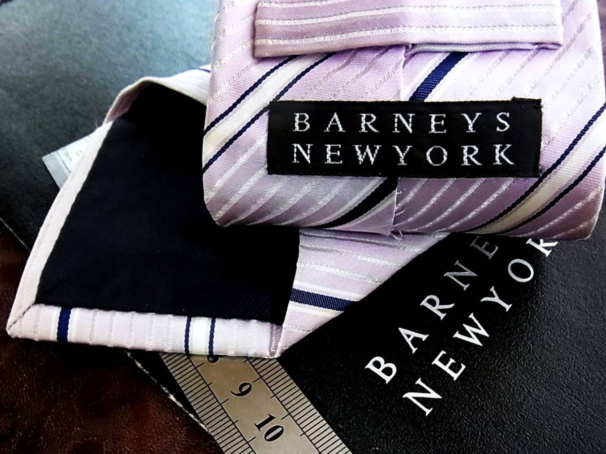 *5-8429* Barneys New York. necktie *
