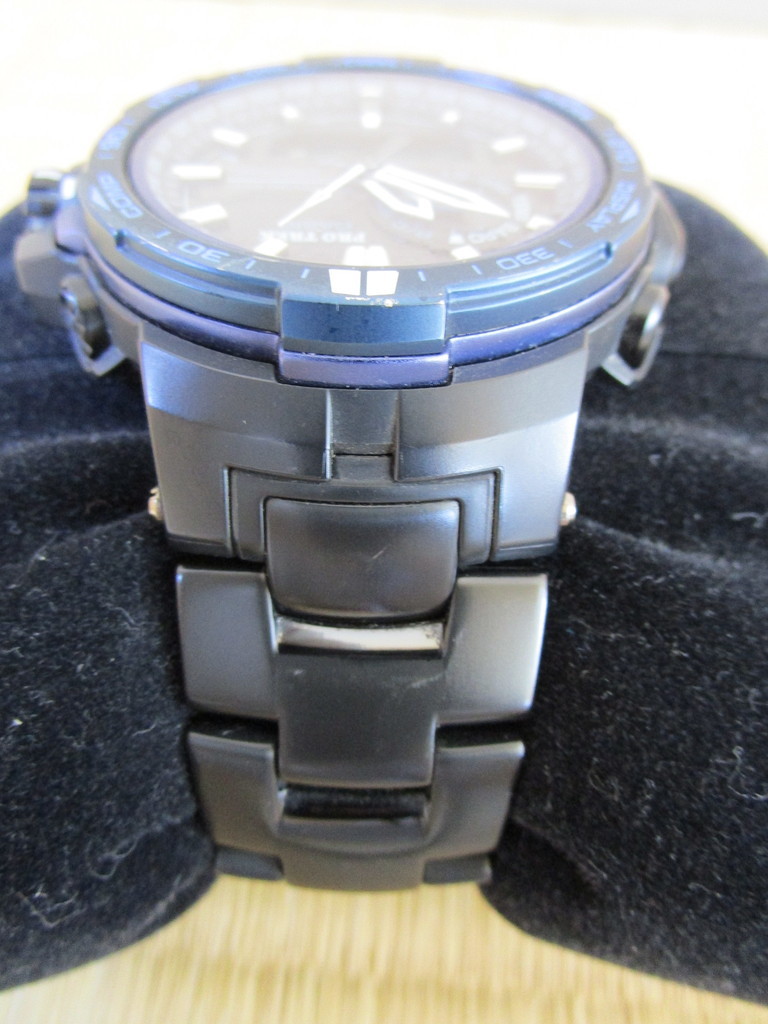 送料無料!美品!カシオ(CASIO) PROTREK プロトレック トリプル