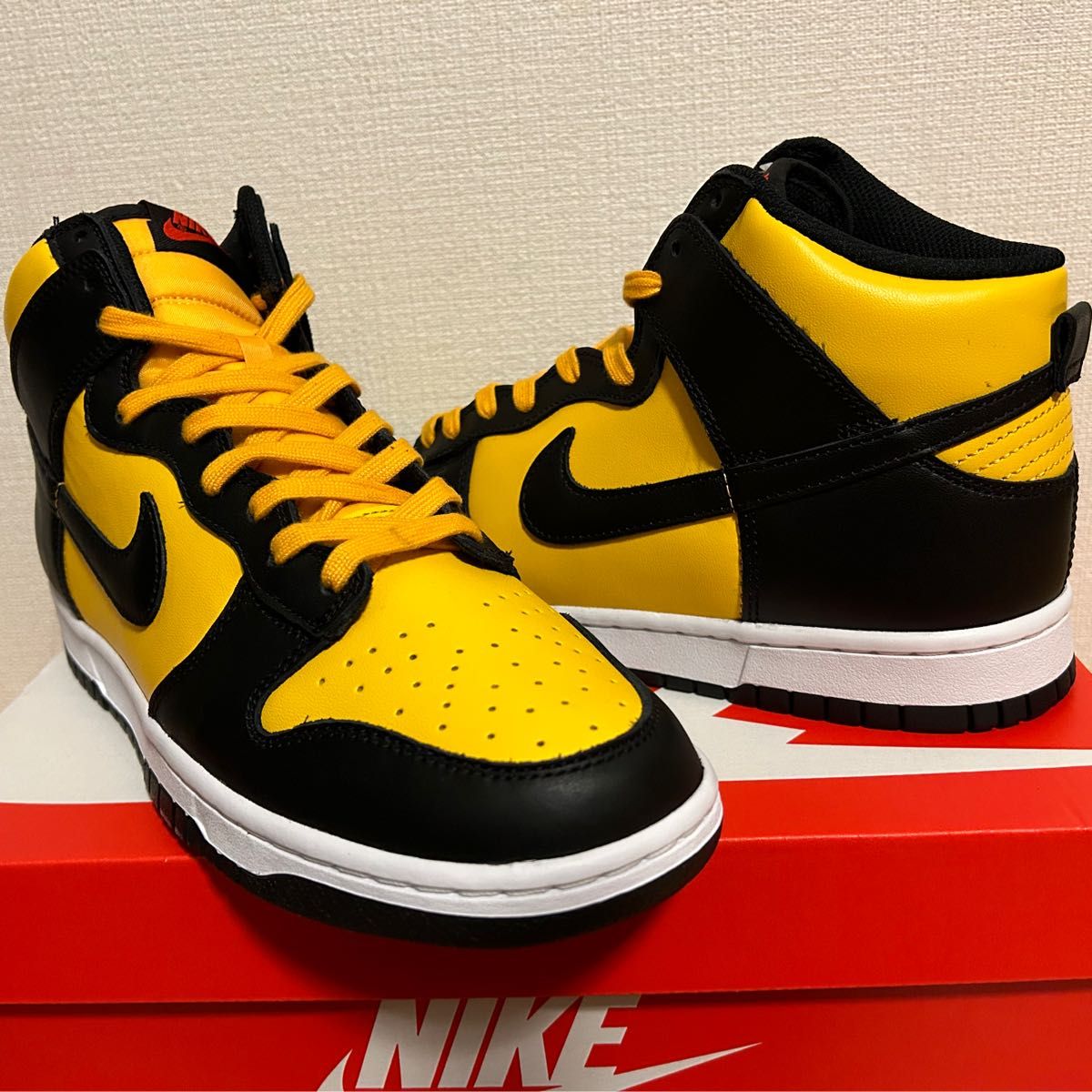 送料無料 NIKE DUNK HI ナイキ ダンク 黄 DD1399 700