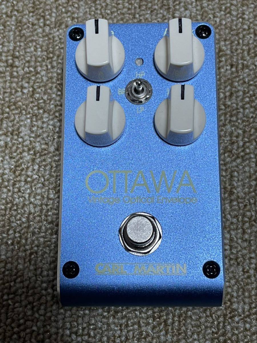 サウンドは Carl Martin Ottawa オプチカルエンベロープフィルター