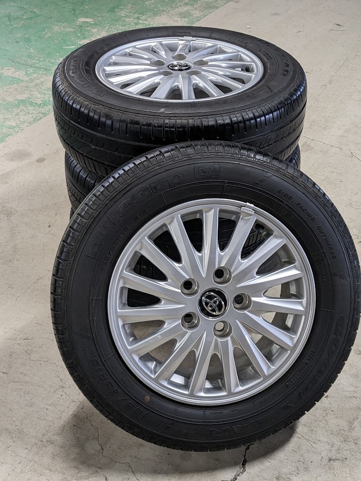 トヨタ純正 ノア 80 アルミ ホイール タイヤ 195/65R15 4本セット