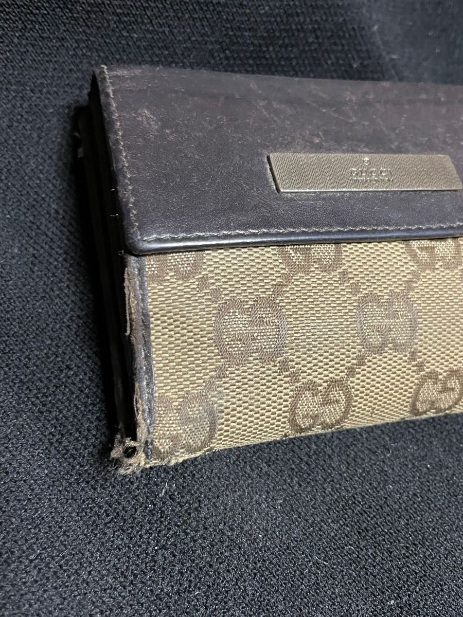 GUCCI 二つ折り 財布