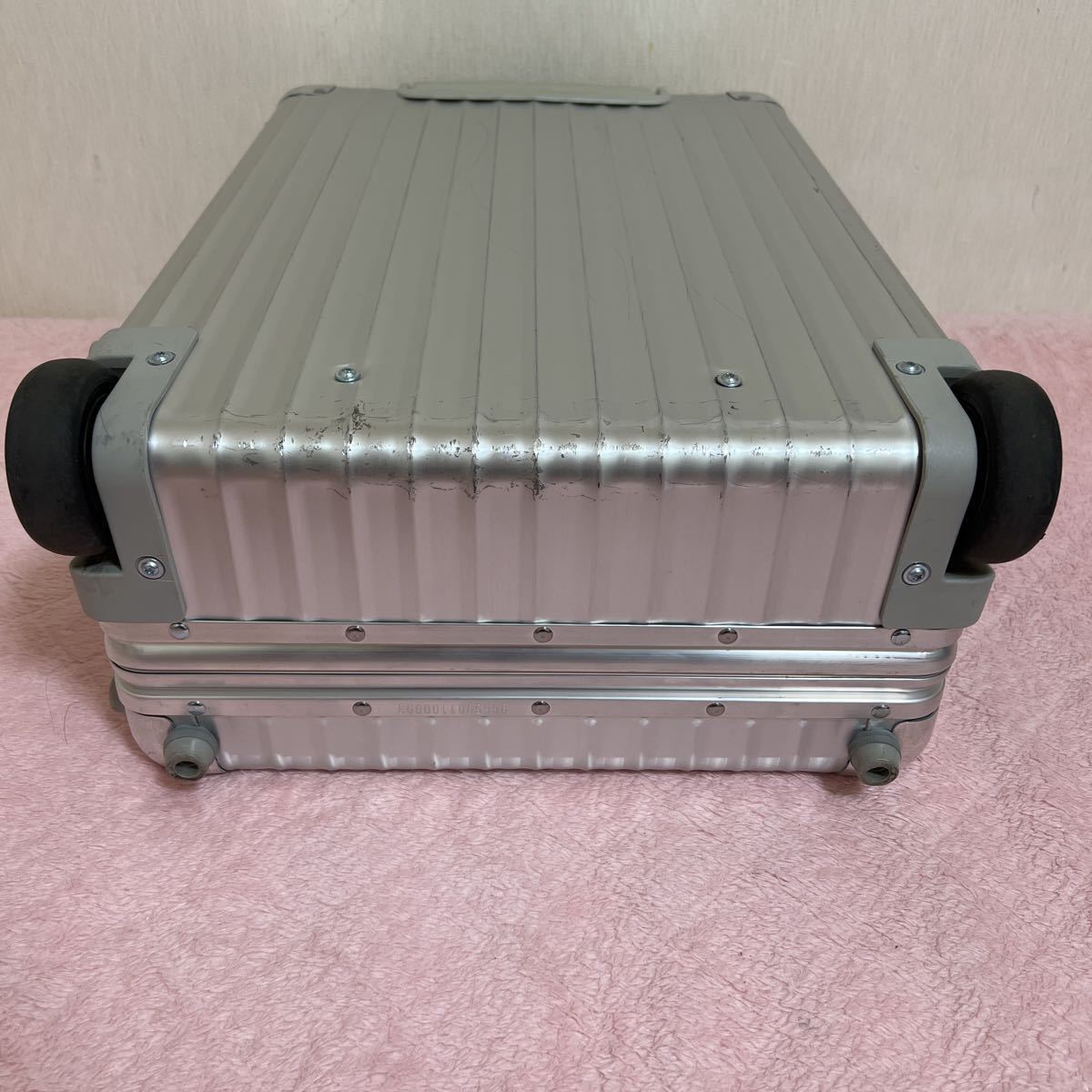 RIMOWA リモワ × モンクレール コラボ 初代 キャリーケース GO ON HOLIDAY 2011 青山店限定 スーツケース 激レア_画像7