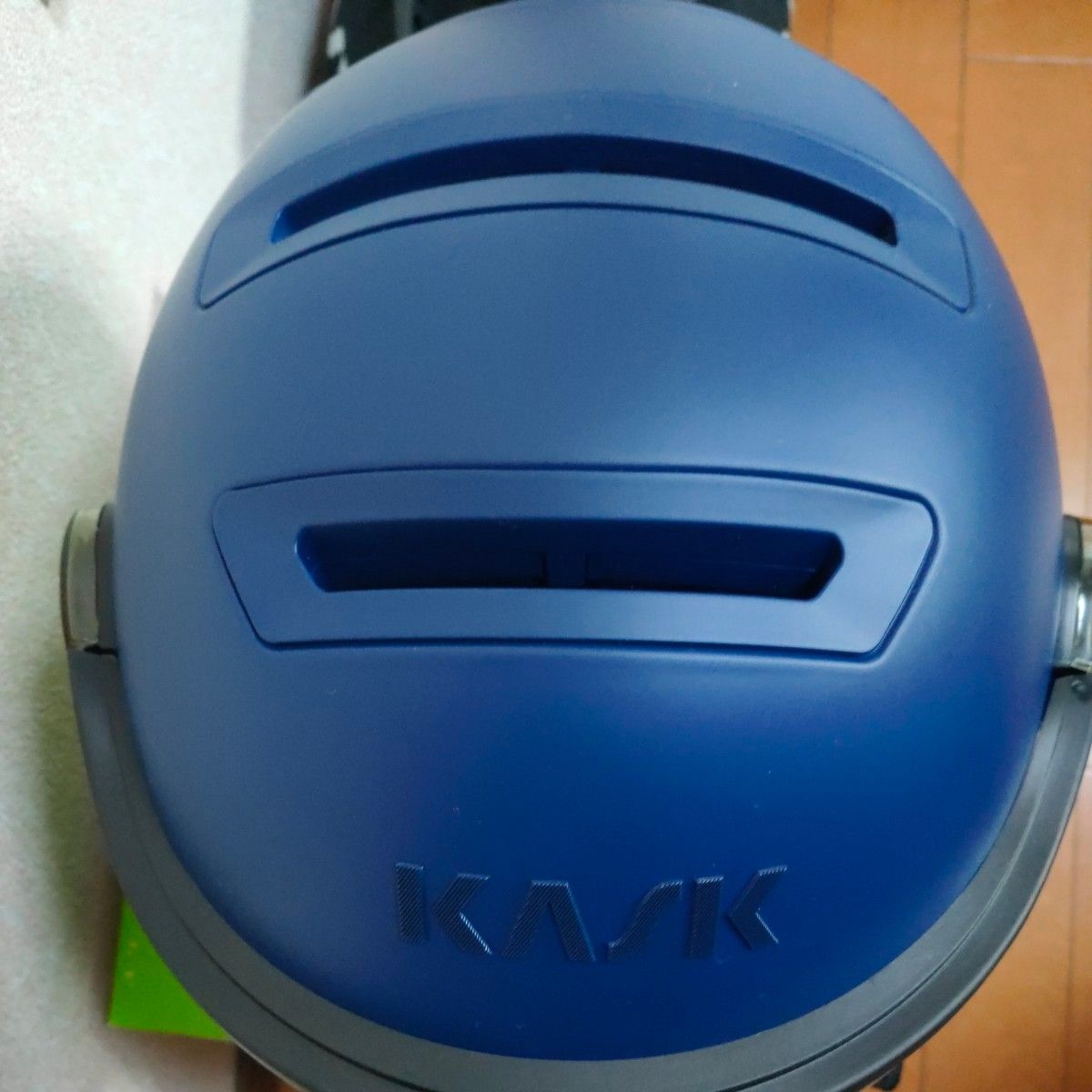 ★新品★カスク★KASK★スキーヘルメット★スノボ★サイズM58かL59★バイザー付き★定価70,950★SHADOW★色NAVY