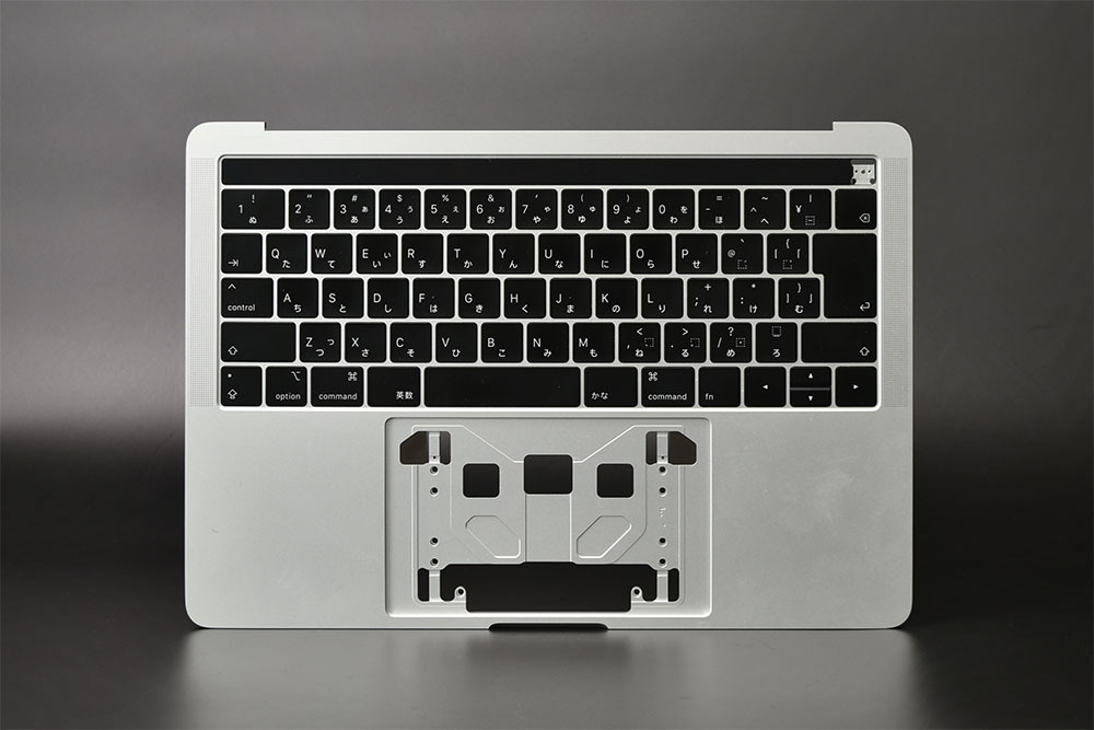 当日発送 MacBook Pro 13 2019 A1989 シルバー Touch Bar 日本語 JIS キーボード 中古品 1-123-5 4ポート Four Thunderbolt 3 ports