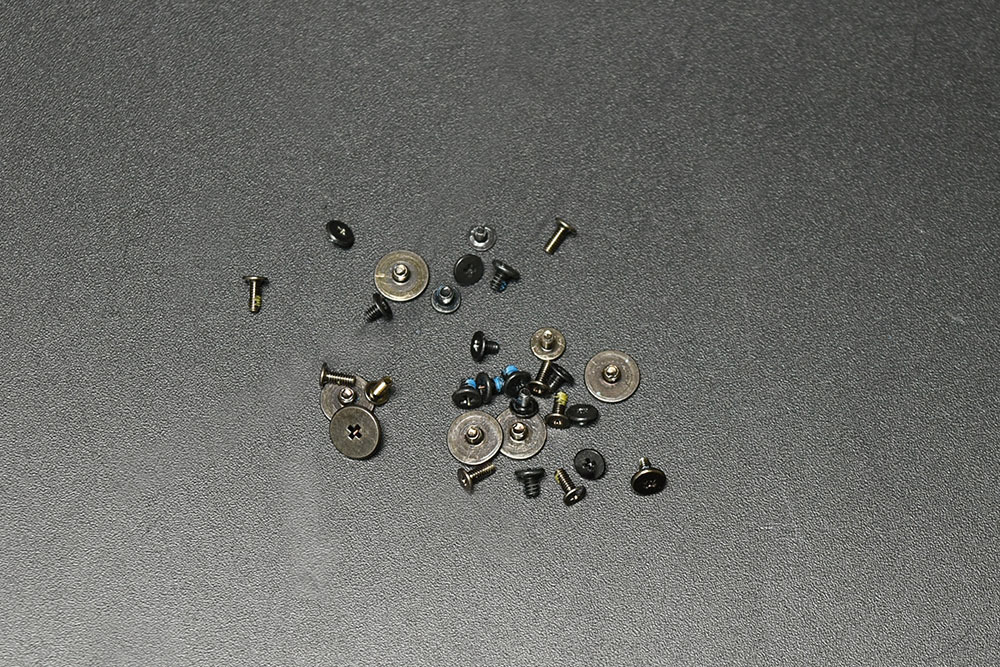  that day shipping Microsoft Surface Go first generation 1824 catch screw screw set secondhand goods 1-1106-2 parts parts 