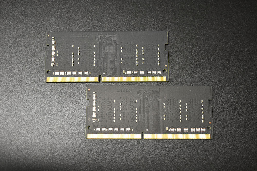 当日発送 Mac対応 メモリ DDR4 4GB×2枚　PC4-2400T hynix 中古品　1-2 合計8GB_画像2