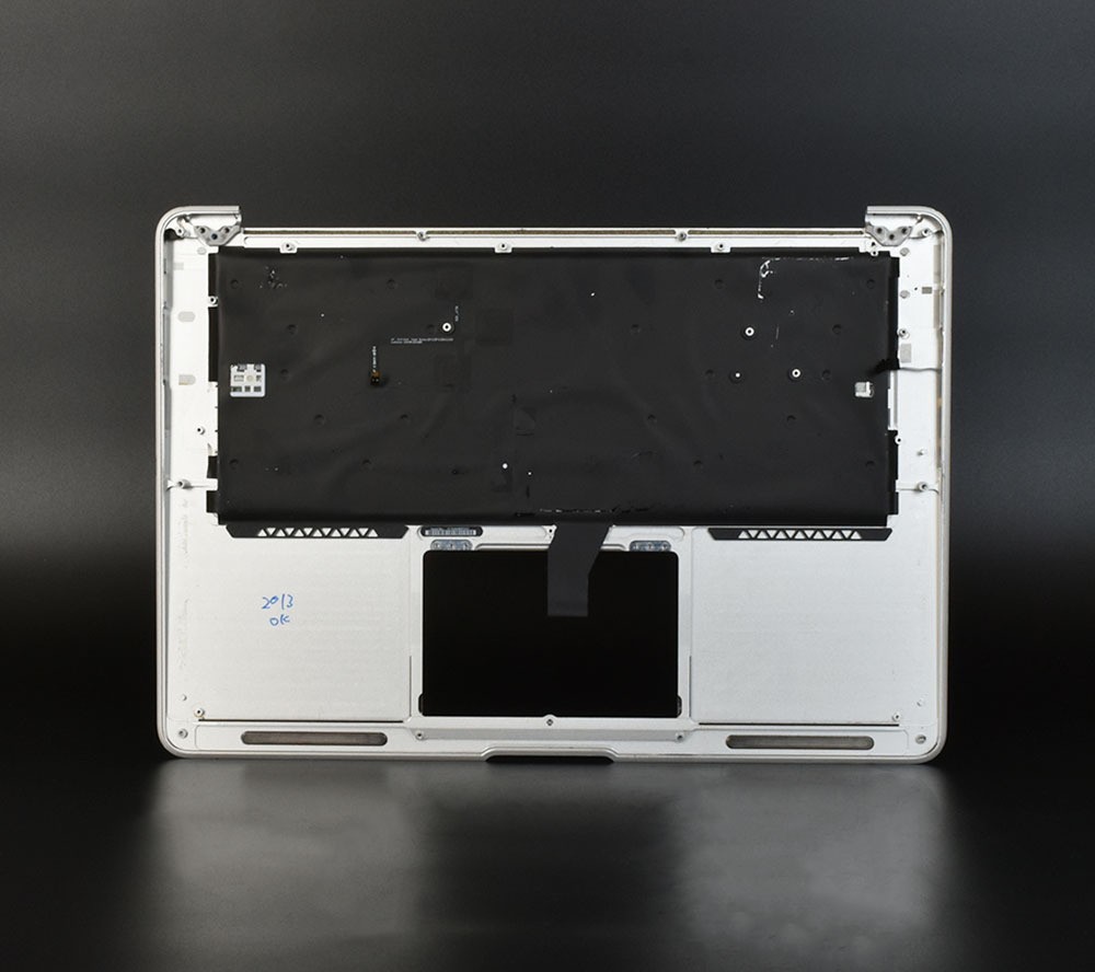 当日発送 MacBook Air 13インチ Mid 2013 2014 2015 2017 A1466 日本語キーボード パームレスト 中古品 3 S　トップケース　JIS_画像2