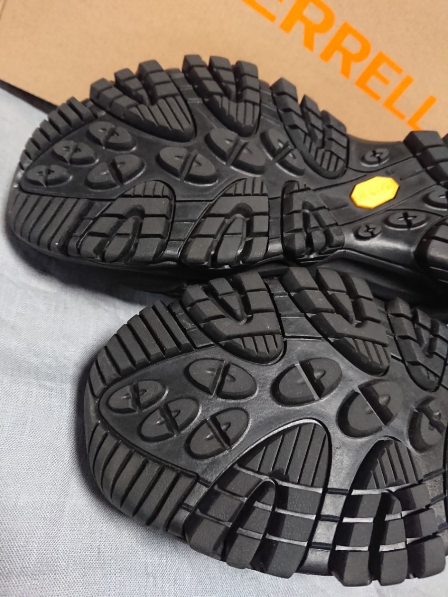 美品 MERRELL MOAB 3 SYNTHETIC GORE-TEX (R) TRIPLE BLACK メンズ 8.5 BEAMS購入 定価¥16,500 ゴアテックス 26.5cm _画像7