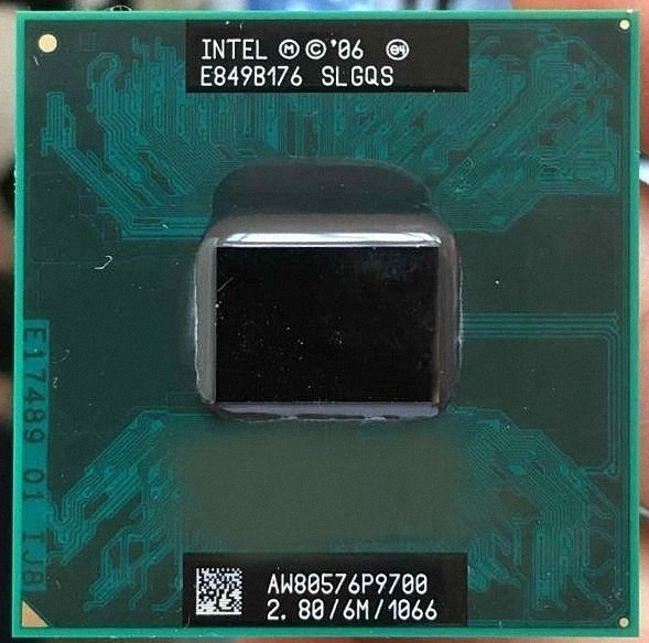 Intel Core 2 Duo P9700 SLGQS 2C 2.8GHz 6MB 28W Socket P AW80576SH0726MG_画像1