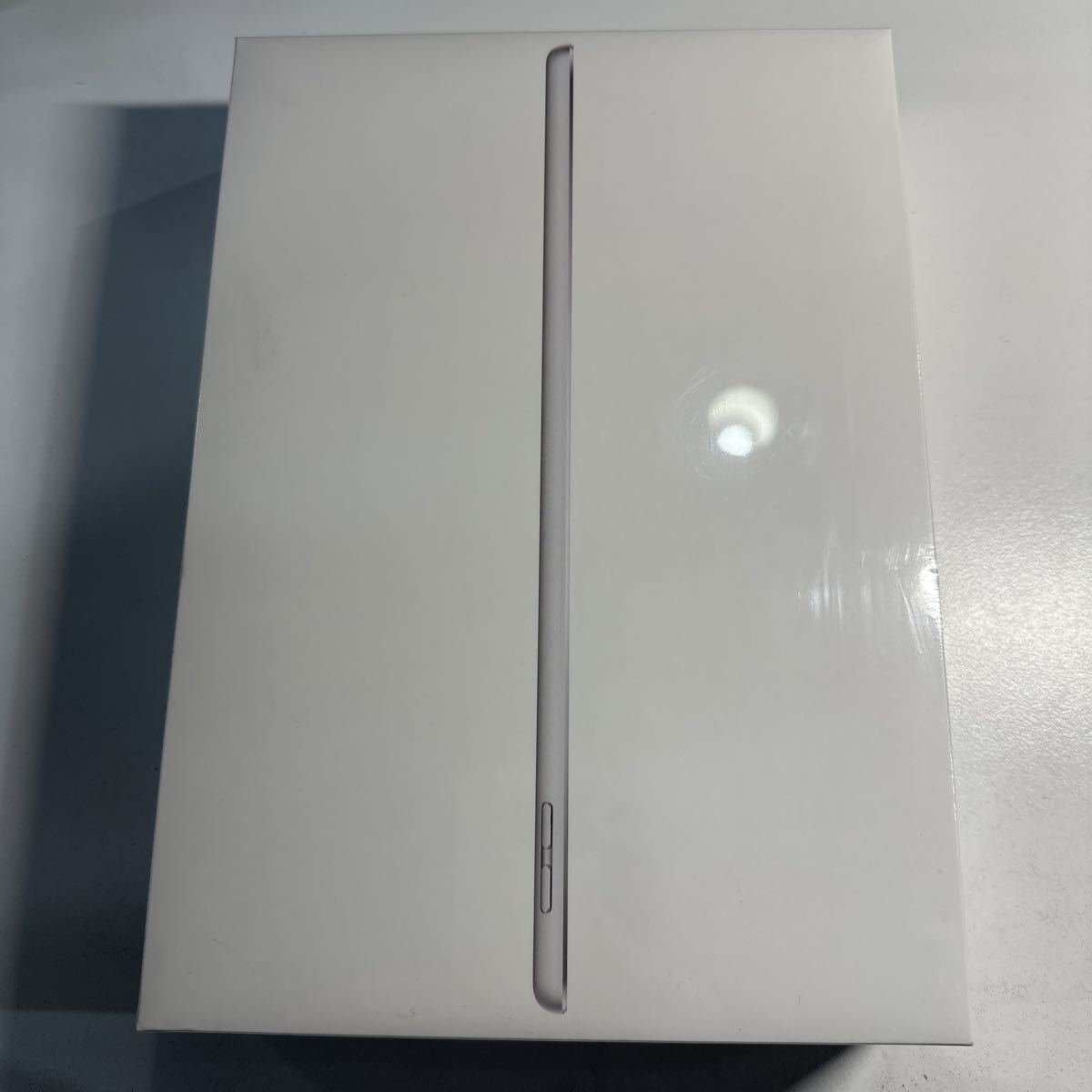 【新品未開封 】iPad 第9世代 Wi-Fiモデル 64GB シルバー Silver Apple WiFi MK2L3J/A