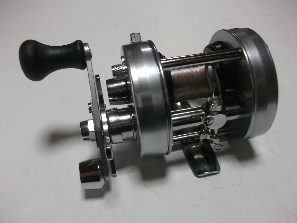 釣具№1 リール アブガルシア アンバサダー2500C 未使用品 Abu Garcia
