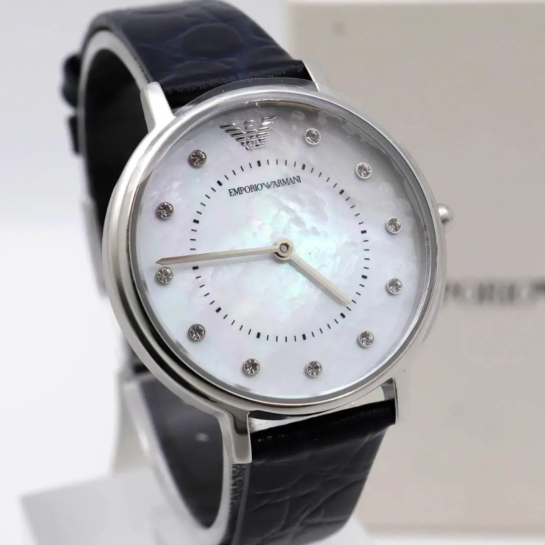 《美品》EMPORIO ARMANI 腕時計 シェル レザー ラウンド