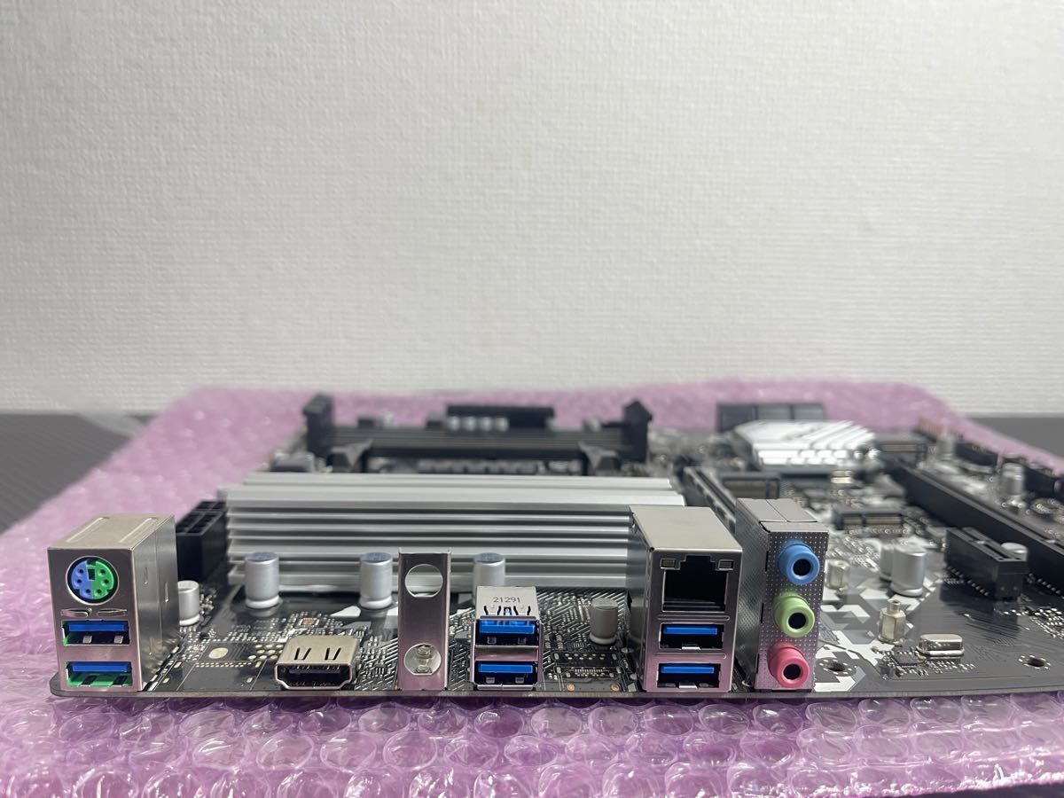 ASRock B550 TW|Yahoo!フリマ(旧PayPayフリマ) ASRock B550 TW|Yahoo!フリマ(旧PayPayフリマ)